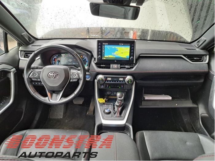 Toyota RAV4 2.5 Plug-in Hybrid 16V AWD Sloopvoertuig (2021, Wit)