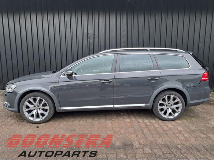 Volkswagen Passat Alltrack 2.0 TDI 16V 177 4Motion Sloopvoertuig (2014, Grijs)