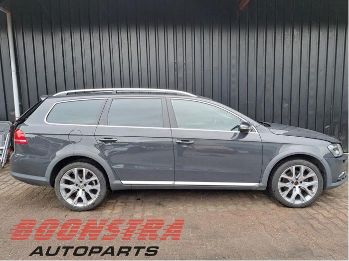 Volkswagen Passat Alltrack 2.0 TDI 16V 177 4Motion Sloopvoertuig (2014, Grijs)