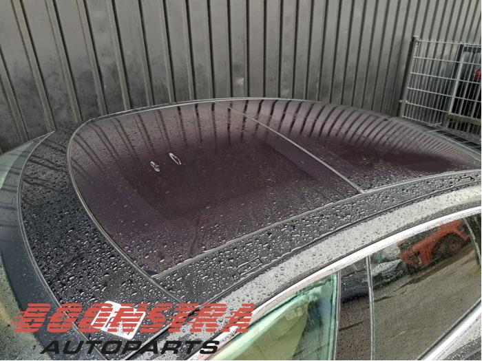 Tesla Model S 85D Sloopvoertuig (2015, Zwart)