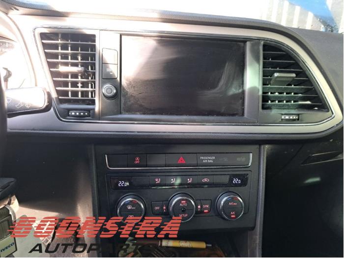 Seat Leon 1.5 TGI 16V Sloopvoertuig (2019, Blauw)