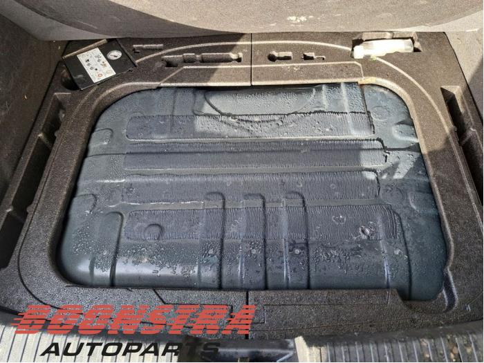 Seat Leon 1.5 TGI 16V Sloopvoertuig (2019, Blauw)