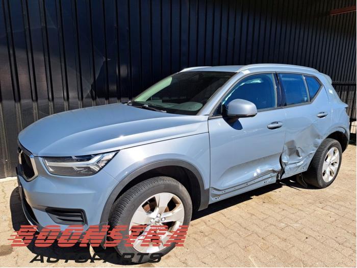 Volvo XC40 17-