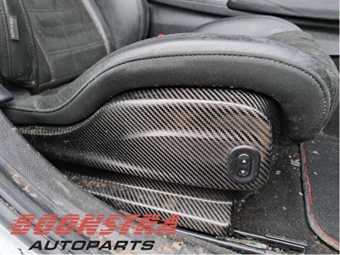 Alfa Romeo Giulia 2.9 Bi-Turbo V6 24V Quadrifoglio Verde Sloopvoertuig (2017, Wit)