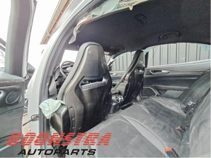 Alfa Romeo Giulia 2.9 Bi-Turbo V6 24V Quadrifoglio Verde Sloopvoertuig (2017, Wit)