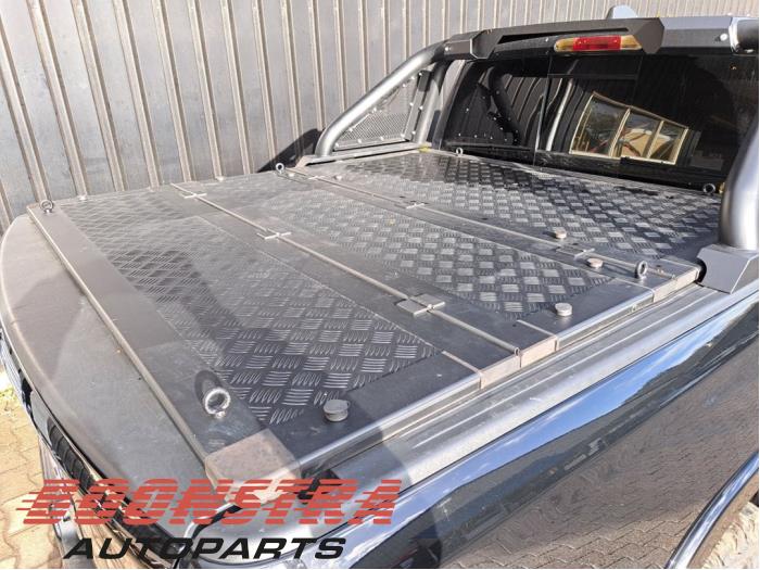 Dodge 1500 Crew Cab 5.7 Hemi V8 4x4 Sloopvoertuig (2020, Zwart)