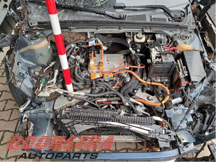 Polestar Polestar 2 82kWh Long Range Single Motor Sloopvoertuig (2024, Blauw)