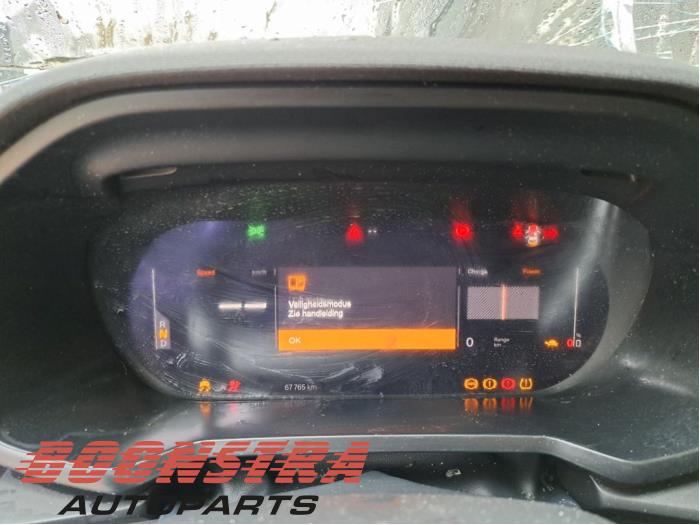 Polestar Polestar 2 82kWh Long Range Single Motor Sloopvoertuig (2024, Blauw)