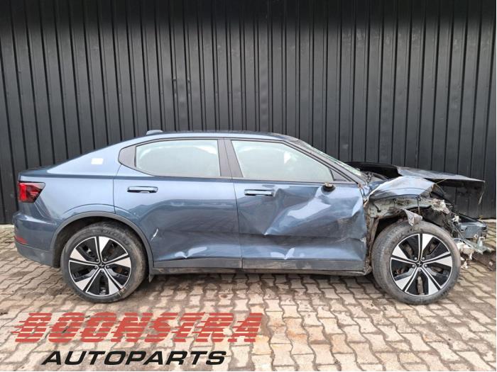 Polestar Polestar 2 82kWh Long Range Single Motor Sloopvoertuig (2024, Blauw)