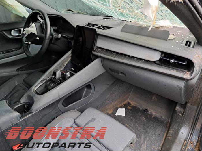 Polestar Polestar 2 82kWh Long Range Single Motor Sloopvoertuig (2024, Blauw)