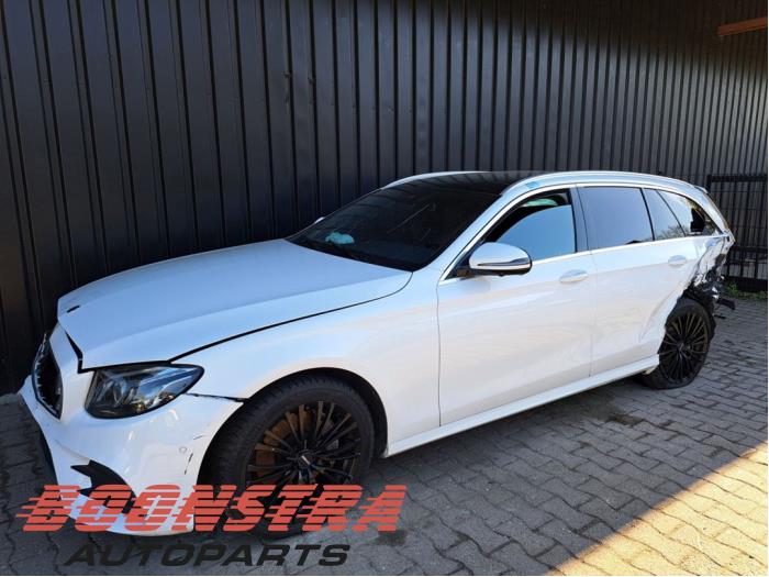 Mercedes E-Klasse 16-
