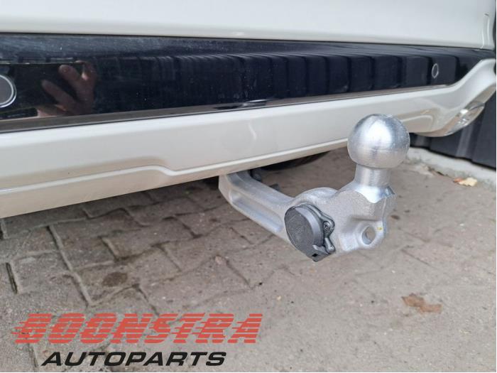 Ford Kuga III 2.5 PHEV 16V Sloopvoertuig (2025, Wit)