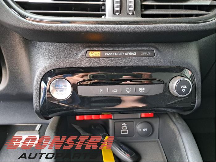 Ford Kuga III 2.5 PHEV 16V Sloopvoertuig (2025, Wit)
