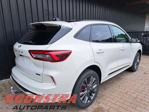 Ford Kuga III 2.5 PHEV 16V Sloopvoertuig (2025, Wit)