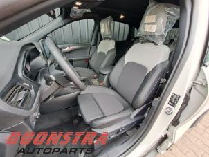 Ford Kuga III 2.5 PHEV 16V Sloopvoertuig (2025, Wit)