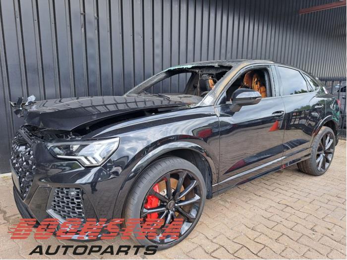 Audi RSQ3