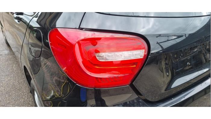 Mercedes A 1.6 A-180 16V Sloopvoertuig (2013, Zwart)