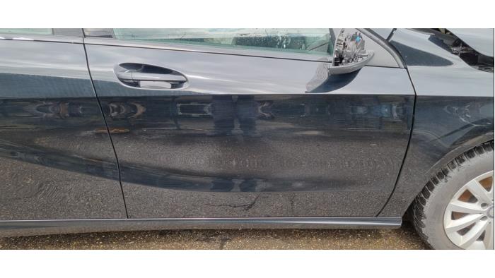 Mercedes A 1.6 A-180 16V Sloopvoertuig (2013, Zwart)