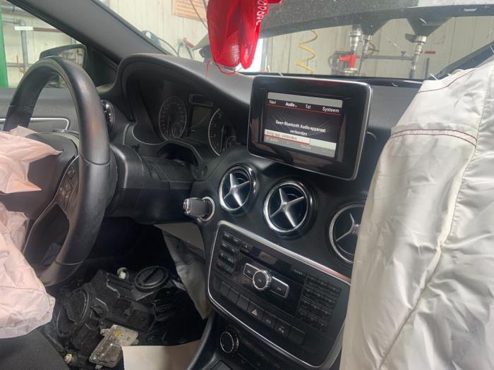 Mercedes A 1.6 A-180 16V Sloopvoertuig (2013, Zwart)