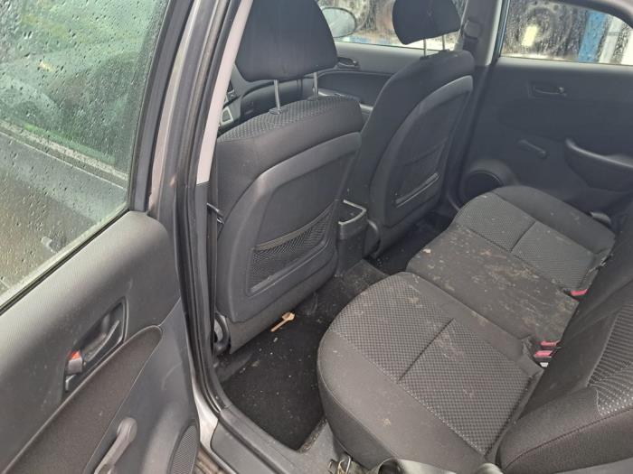 Hyundai i30 1.4 CVVT 16V Sloopvoertuig (2010, Grijs)