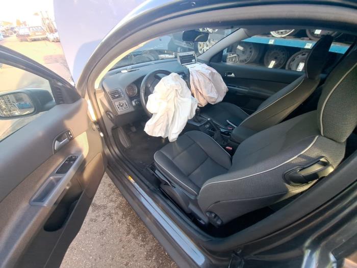 Volvo C30 1.8 16V Sloopvoertuig (2007, Grijs)