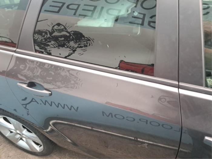 Opel Astra J Sports Tourer 1.4 Turbo 16V Sloopvoertuig (2011, Antraciet)