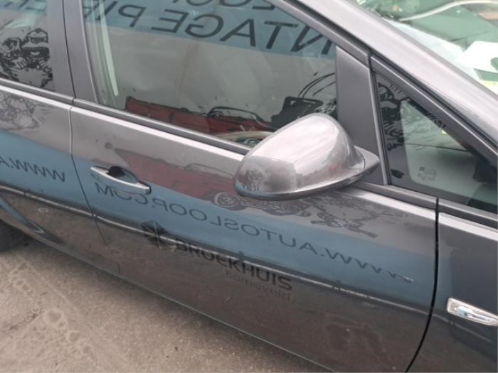 Opel Astra J Sports Tourer 1.4 Turbo 16V Sloopvoertuig (2011, Antraciet)