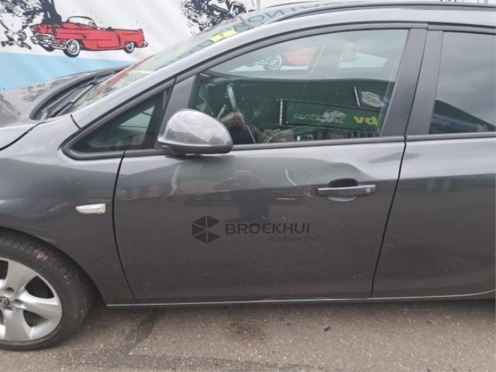 Opel Astra J Sports Tourer 1.4 Turbo 16V Sloopvoertuig (2011, Antraciet)