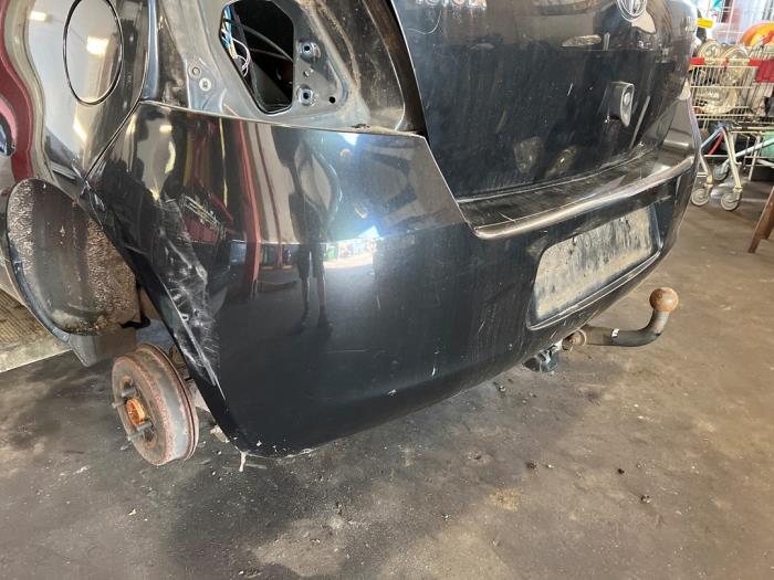 Toyota Yaris II 1.3 16V VVT-i Sloopvoertuig (2006, Zwart)