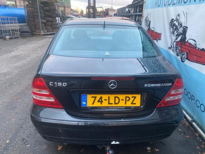 Mercedes C 1.8 C-180K 16V Sloopvoertuig (2002, Zwart)
