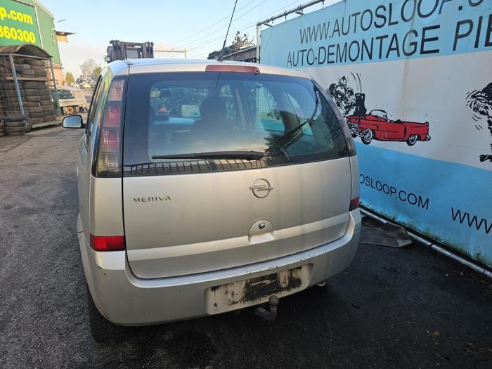 Opel Meriva 1.6 Sloopvoertuig (2004, Grijs)