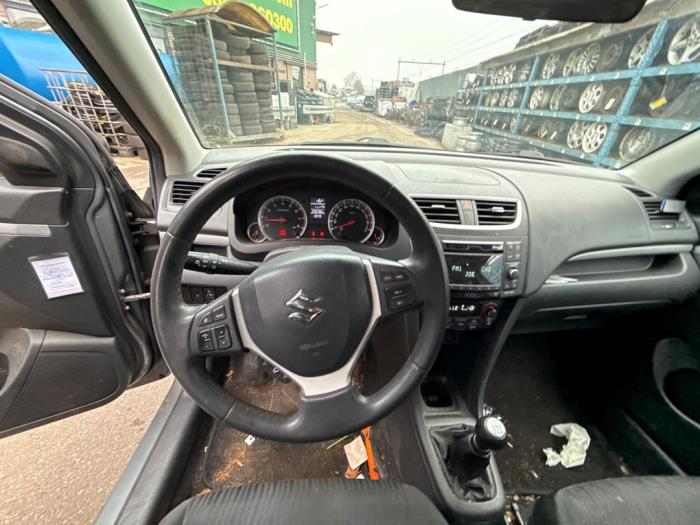 Suzuki Swift 1.2 16V Sloopvoertuig (2011, Grijs)