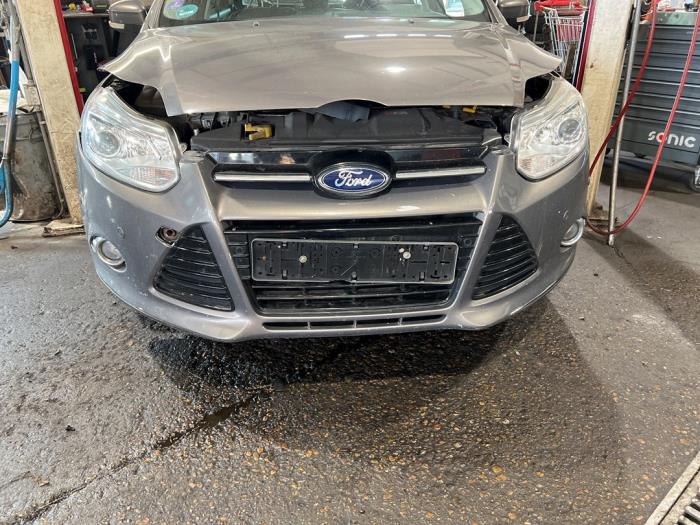 Ford Focus 3 1.0 Ti-VCT EcoBoost 12V 100 Sloopvoertuig (2012, Bruin)