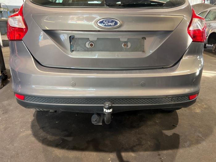 Ford Focus 3 1.0 Ti-VCT EcoBoost 12V 100 Sloopvoertuig (2012, Bruin)