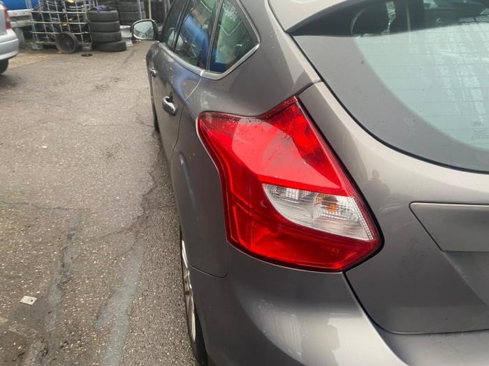 Ford Focus 3 1.0 Ti-VCT EcoBoost 12V 100 Sloopvoertuig (2012, Bruin)