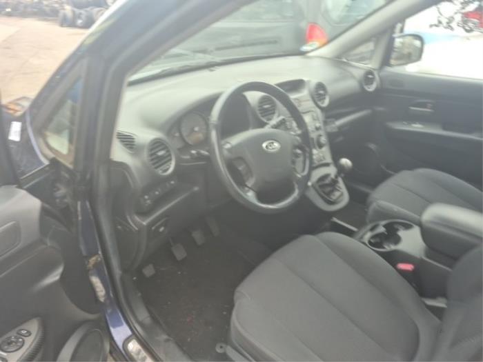 Kia Carens III 2.0 CRDI VGT 16V Sloopvoertuig (2007, Blauw)