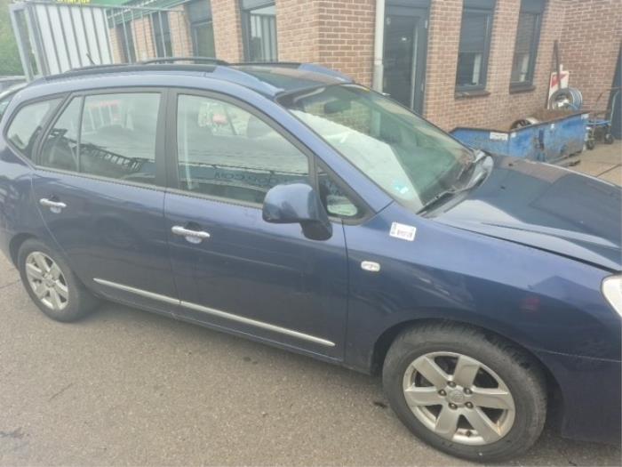 Kia Carens III 2.0 CRDI VGT 16V Sloopvoertuig (2007, Blauw)