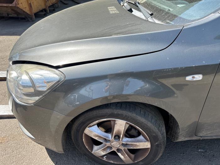 Kia Cee'd Sporty Wagon 1.4 16V Sloopvoertuig (2010, Grijs)