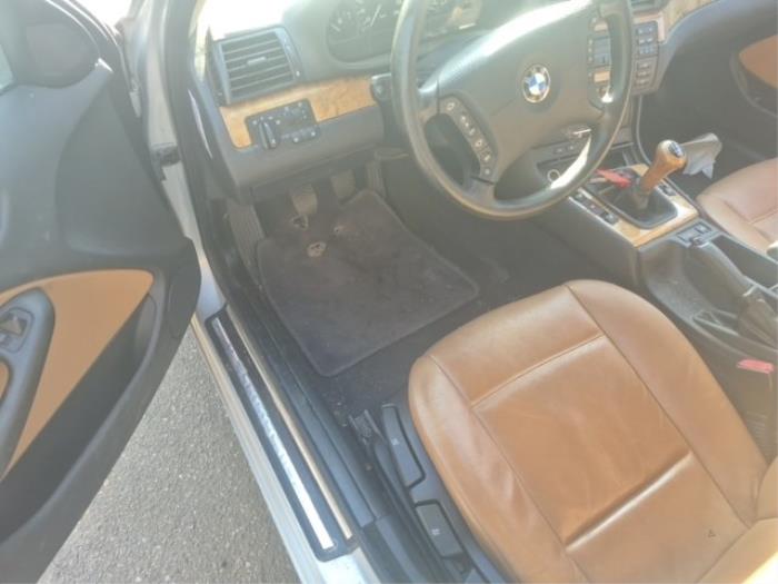 BMW 3 serie 320i 24V Sloopvoertuig (2002, Grijs)