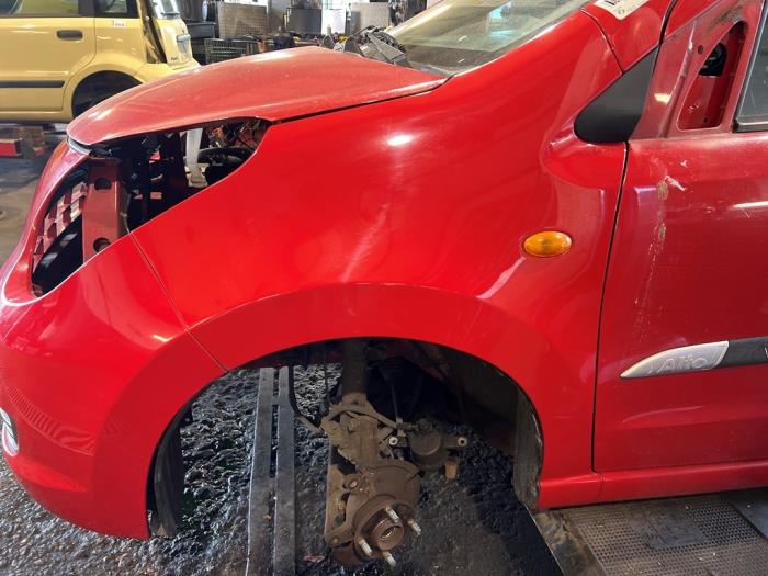 Suzuki Alto 1.0 12V Sloopvoertuig (2010, Rood)