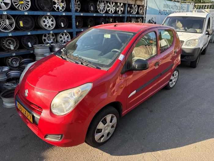 Suzuki Alto 1.0 12V Sloopvoertuig (2010, Rood)