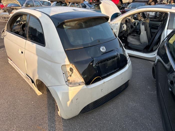 Fiat 500e Sloopvoertuig (2016)