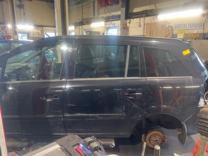 Opel Zafira 2.2 16V Direct Ecotec Sloopvoertuig (2007, Zwart)