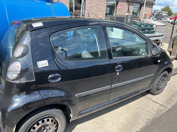 Peugeot 107 1.0 12V Sloopvoertuig (2006, Zwart)