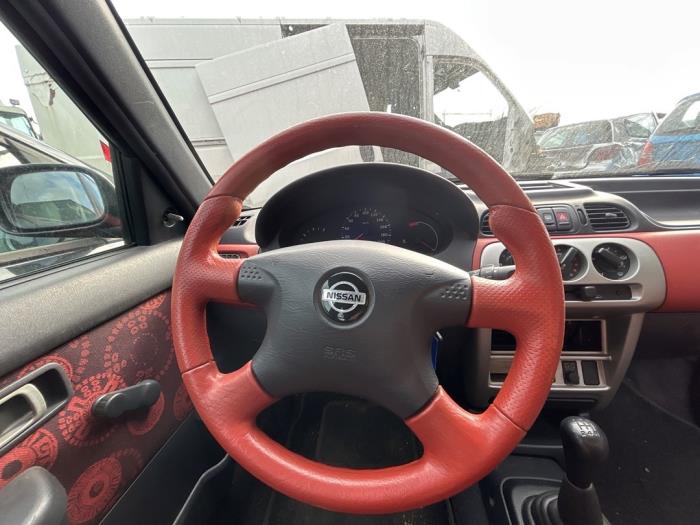 Nissan Micra 1.0 16V Sloopvoertuig (2001, Rood)