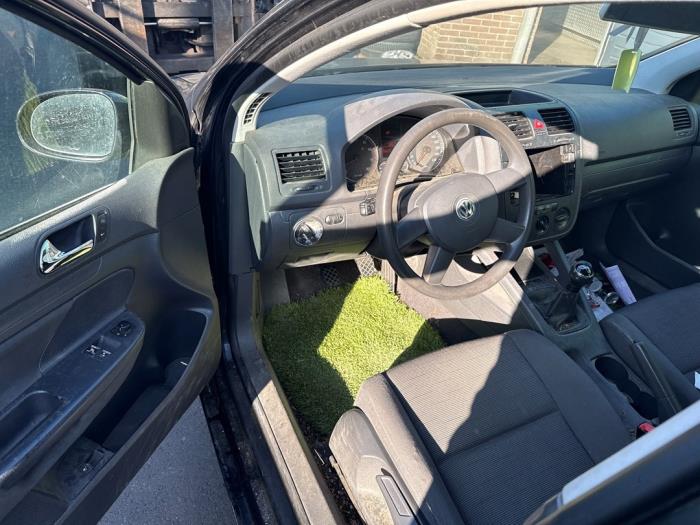 Volkswagen Golf V 1.4 16V Sloopvoertuig (2004, Zwart)