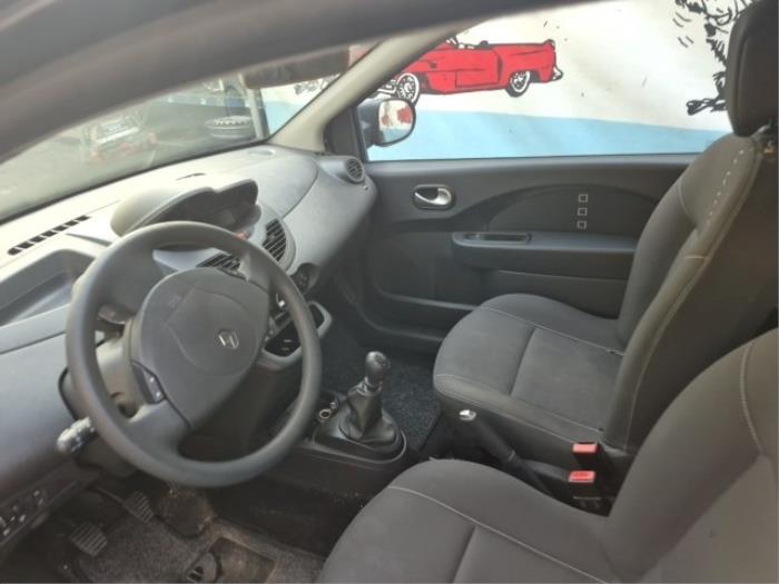 Renault Twingo II 1.2 16V Sloopvoertuig (2011, Zwart)