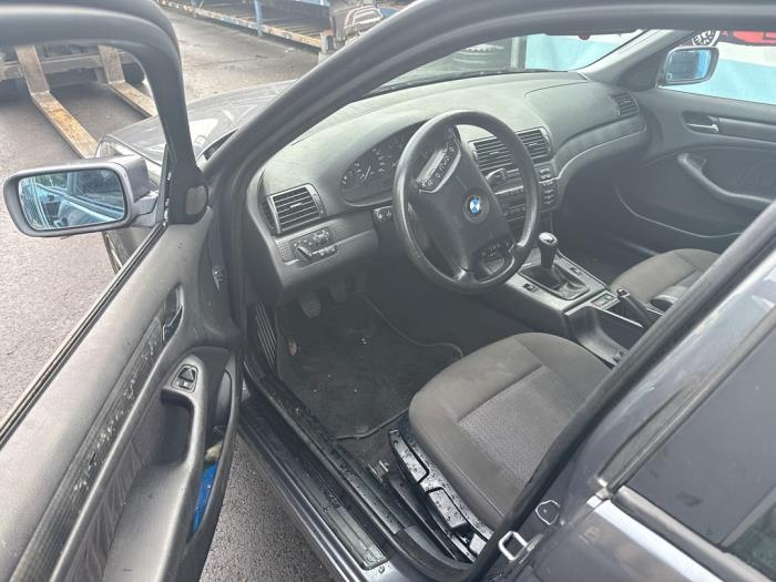 BMW 3 serie Touring 318i 16V Sloopvoertuig (2002, Grijs)