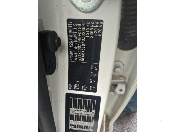 Hyundai i20 1.2i 16V Sloopvoertuig (2010, Wit)