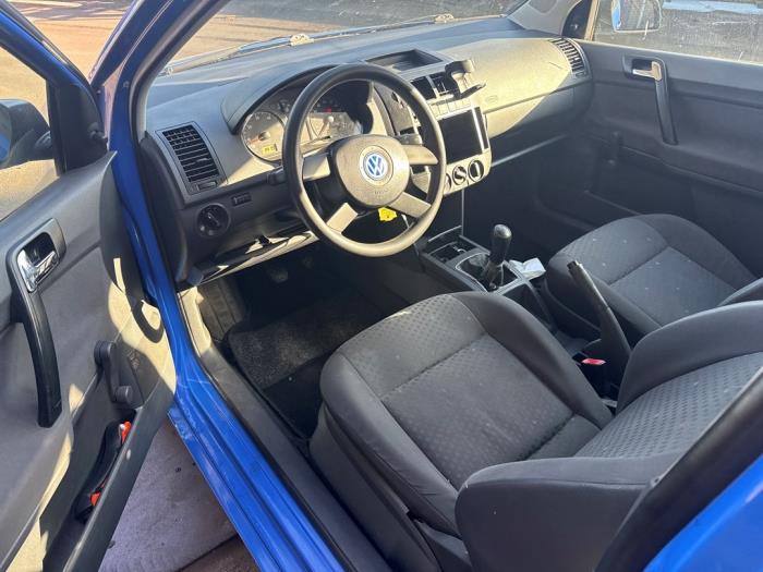 Volkswagen Polo IV 1.2 Sloopvoertuig (2002, Blauw)